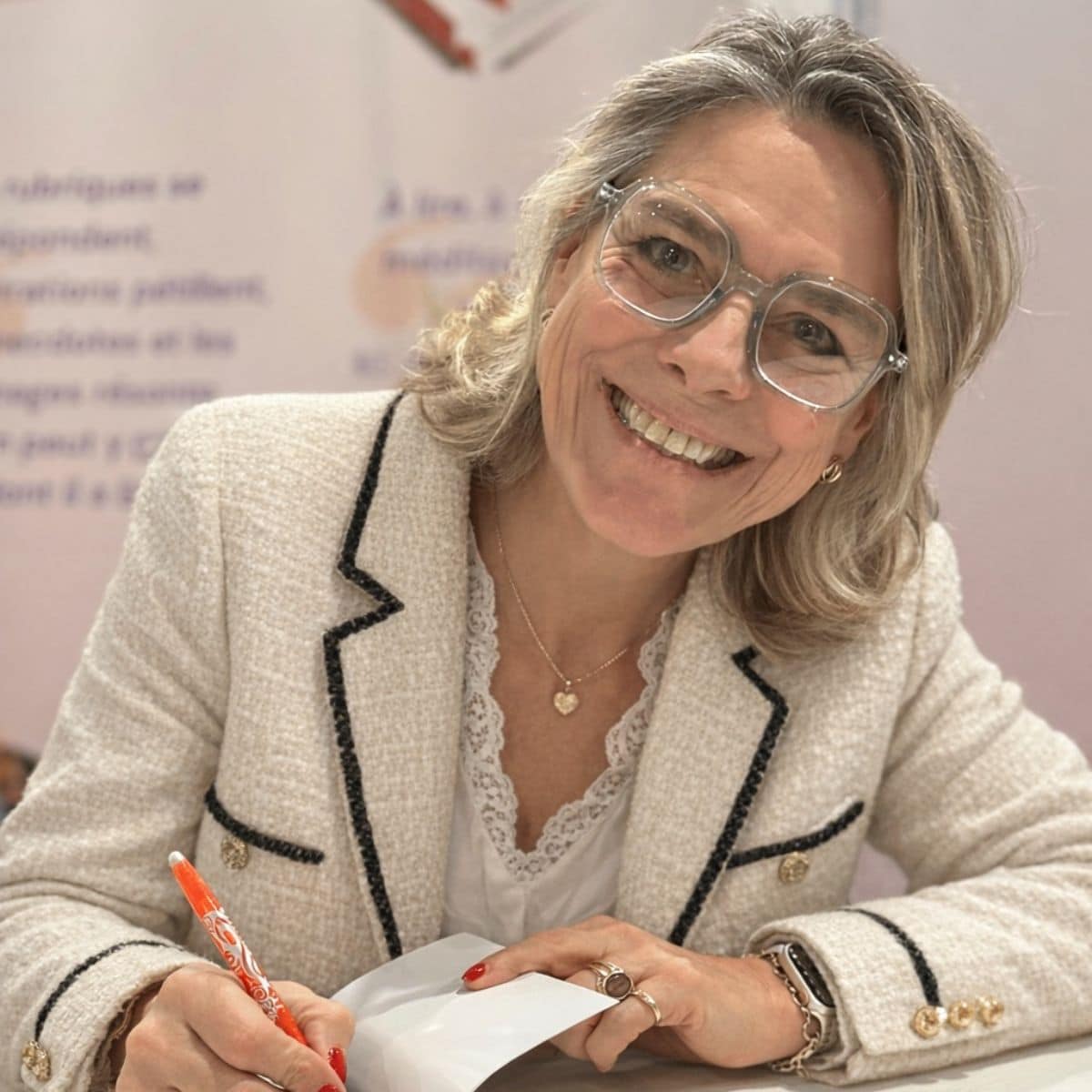 Raphaëlle de Foucauld, psychothérapeute et autrice, en dédicace